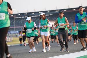 BIB: 374, 50453, 53073
                            <button type="button" onclick="openModal(10571348)" class="btn btn-primary btn-sm float-right btn-popup" data-toggle="modal" data-target=".modal-high-quality">
                        <i class="fas fa-shopping-cart"></i> Add to Cart
                    </button>
                                            <button type="button" onclick="isThisMe(10571348, true)" class="btn btn-success btn-sm float-right btn-popup btn-isme hidden" data-toggle="tooltip" data-placement="bottom" title="นี่คือรูปของคุณใช่ไหม คลิกที่นี่เพื่อเอาเข้าอัลบั้ม">
                        <i class="fas fa-plus"></i> Add to album
                    </button>
                    <button type="button" onclick="isThisMe(10571348, false)" class="btn btn-warning btn-sm float-right btn-popup btn-isnotme hidden">
                        <i class="fas fa-ban"></i> Remove from album
                    </button>