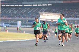 BIB: 51623, 5130, 0134
                            <button type="button" onclick="openModal(10570638)" class="btn btn-primary btn-sm float-right btn-popup" data-toggle="modal" data-target=".modal-high-quality">
                        <i class="fas fa-shopping-cart"></i> Add to Cart
                    </button>
                                            <button type="button" onclick="isThisMe(10570638, true)" class="btn btn-success btn-sm float-right btn-popup btn-isme hidden" data-toggle="tooltip" data-placement="bottom" title="นี่คือรูปของคุณใช่ไหม คลิกที่นี่เพื่อเอาเข้าอัลบั้ม">
                        <i class="fas fa-plus"></i> Add to album
                    </button>
                    <button type="button" onclick="isThisMe(10570638, false)" class="btn btn-warning btn-sm float-right btn-popup btn-isnotme hidden">
                        <i class="fas fa-ban"></i> Remove from album
                    </button>