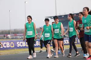 BIB: 340, 731, 108, 52820, 53172, 52954
                            <button type="button" onclick="openModal(10570087)" class="btn btn-primary btn-sm float-right btn-popup" data-toggle="modal" data-target=".modal-high-quality">
                        <i class="fas fa-shopping-cart"></i> Add to Cart
                    </button>
                                            <button type="button" onclick="isThisMe(10570087, true)" class="btn btn-success btn-sm float-right btn-popup btn-isme hidden" data-toggle="tooltip" data-placement="bottom" title="นี่คือรูปของคุณใช่ไหม คลิกที่นี่เพื่อเอาเข้าอัลบั้ม">
                        <i class="fas fa-plus"></i> Add to album
                    </button>
                    <button type="button" onclick="isThisMe(10570087, false)" class="btn btn-warning btn-sm float-right btn-popup btn-isnotme hidden">
                        <i class="fas fa-ban"></i> Remove from album
                    </button>