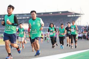 BIB: 51799, 50459
                            <button type="button" onclick="openModal(10570767)" class="btn btn-primary btn-sm float-right btn-popup" data-toggle="modal" data-target=".modal-high-quality">
                        <i class="fas fa-shopping-cart"></i> Add to Cart
                    </button>
                                            <button type="button" onclick="isThisMe(10570767, true)" class="btn btn-success btn-sm float-right btn-popup btn-isme hidden" data-toggle="tooltip" data-placement="bottom" title="นี่คือรูปของคุณใช่ไหม คลิกที่นี่เพื่อเอาเข้าอัลบั้ม">
                        <i class="fas fa-plus"></i> Add to album
                    </button>
                    <button type="button" onclick="isThisMe(10570767, false)" class="btn btn-warning btn-sm float-right btn-popup btn-isnotme hidden">
                        <i class="fas fa-ban"></i> Remove from album
                    </button>