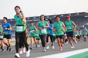 BIB: 51700, 50719, 70297, 52965, 0412, 70413, 662
                            <button type="button" onclick="openModal(10571002)" class="btn btn-primary btn-sm float-right btn-popup" data-toggle="modal" data-target=".modal-high-quality">
                        <i class="fas fa-shopping-cart"></i> Add to Cart
                    </button>
                                            <button type="button" onclick="isThisMe(10571002, true)" class="btn btn-success btn-sm float-right btn-popup btn-isme hidden" data-toggle="tooltip" data-placement="bottom" title="นี่คือรูปของคุณใช่ไหม คลิกที่นี่เพื่อเอาเข้าอัลบั้ม">
                        <i class="fas fa-plus"></i> Add to album
                    </button>
                    <button type="button" onclick="isThisMe(10571002, false)" class="btn btn-warning btn-sm float-right btn-popup btn-isnotme hidden">
                        <i class="fas fa-ban"></i> Remove from album
                    </button>