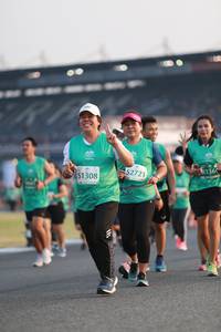 BIB: 63360, 52721, 1308
                            <button type="button" onclick="openModal(10571312)" class="btn btn-primary btn-sm float-right btn-popup" data-toggle="modal" data-target=".modal-high-quality">
                        <i class="fas fa-shopping-cart"></i> Add to Cart
                    </button>
                                            <button type="button" onclick="isThisMe(10571312, true)" class="btn btn-success btn-sm float-right btn-popup btn-isme hidden" data-toggle="tooltip" data-placement="bottom" title="นี่คือรูปของคุณใช่ไหม คลิกที่นี่เพื่อเอาเข้าอัลบั้ม">
                        <i class="fas fa-plus"></i> Add to album
                    </button>
                    <button type="button" onclick="isThisMe(10571312, false)" class="btn btn-warning btn-sm float-right btn-popup btn-isnotme hidden">
                        <i class="fas fa-ban"></i> Remove from album
                    </button>