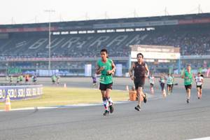 BIB: 
                            <button type="button" onclick="openModal(10559048)" class="btn btn-primary btn-sm float-right btn-popup" data-toggle="modal" data-target=".modal-high-quality">
                        <i class="fas fa-shopping-cart"></i> Add to Cart
                    </button>
                                            <button type="button" onclick="isThisMe(10559048, true)" class="btn btn-success btn-sm float-right btn-popup btn-isme hidden" data-toggle="tooltip" data-placement="bottom" title="นี่คือรูปของคุณใช่ไหม คลิกที่นี่เพื่อเอาเข้าอัลบั้ม">
                        <i class="fas fa-plus"></i> Add to album
                    </button>
                    <button type="button" onclick="isThisMe(10559048, false)" class="btn btn-warning btn-sm float-right btn-popup btn-isnotme hidden">
                        <i class="fas fa-ban"></i> Remove from album
                    </button>