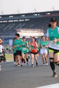 BIB: 2053, 50244, 50918, 1320
                            <button type="button" onclick="openModal(10569788)" class="btn btn-primary btn-sm float-right btn-popup" data-toggle="modal" data-target=".modal-high-quality">
                        <i class="fas fa-shopping-cart"></i> Add to Cart
                    </button>
                                            <button type="button" onclick="isThisMe(10569788, true)" class="btn btn-success btn-sm float-right btn-popup btn-isme hidden" data-toggle="tooltip" data-placement="bottom" title="นี่คือรูปของคุณใช่ไหม คลิกที่นี่เพื่อเอาเข้าอัลบั้ม">
                        <i class="fas fa-plus"></i> Add to album
                    </button>
                    <button type="button" onclick="isThisMe(10569788, false)" class="btn btn-warning btn-sm float-right btn-popup btn-isnotme hidden">
                        <i class="fas fa-ban"></i> Remove from album
                    </button>