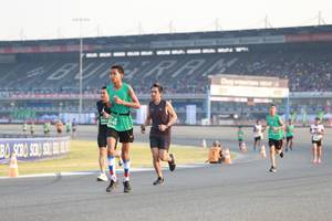 BIB: 004
                            <button type="button" onclick="openModal(10559090)" class="btn btn-primary btn-sm float-right btn-popup" data-toggle="modal" data-target=".modal-high-quality">
                        <i class="fas fa-shopping-cart"></i> Add to Cart
                    </button>
                                            <button type="button" onclick="isThisMe(10559090, true)" class="btn btn-success btn-sm float-right btn-popup btn-isme hidden" data-toggle="tooltip" data-placement="bottom" title="นี่คือรูปของคุณใช่ไหม คลิกที่นี่เพื่อเอาเข้าอัลบั้ม">
                        <i class="fas fa-plus"></i> Add to album
                    </button>
                    <button type="button" onclick="isThisMe(10559090, false)" class="btn btn-warning btn-sm float-right btn-popup btn-isnotme hidden">
                        <i class="fas fa-ban"></i> Remove from album
                    </button>