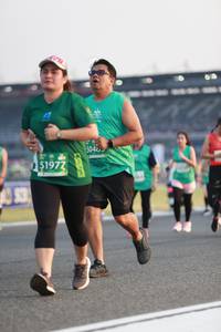 BIB: 504, 251977
                            <button type="button" onclick="openModal(10571096)" class="btn btn-primary btn-sm float-right btn-popup" data-toggle="modal" data-target=".modal-high-quality">
                        <i class="fas fa-shopping-cart"></i> Add to Cart
                    </button>
                                            <button type="button" onclick="isThisMe(10571096, true)" class="btn btn-success btn-sm float-right btn-popup btn-isme hidden" data-toggle="tooltip" data-placement="bottom" title="นี่คือรูปของคุณใช่ไหม คลิกที่นี่เพื่อเอาเข้าอัลบั้ม">
                        <i class="fas fa-plus"></i> Add to album
                    </button>
                    <button type="button" onclick="isThisMe(10571096, false)" class="btn btn-warning btn-sm float-right btn-popup btn-isnotme hidden">
                        <i class="fas fa-ban"></i> Remove from album
                    </button>