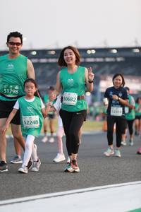 BIB: 51798, 50682, 52418, 52248
                            <button type="button" onclick="openModal(10570163)" class="btn btn-primary btn-sm float-right btn-popup" data-toggle="modal" data-target=".modal-high-quality">
                        <i class="fas fa-shopping-cart"></i> Add to Cart
                    </button>
                                            <button type="button" onclick="isThisMe(10570163, true)" class="btn btn-success btn-sm float-right btn-popup btn-isme hidden" data-toggle="tooltip" data-placement="bottom" title="นี่คือรูปของคุณใช่ไหม คลิกที่นี่เพื่อเอาเข้าอัลบั้ม">
                        <i class="fas fa-plus"></i> Add to album
                    </button>
                    <button type="button" onclick="isThisMe(10570163, false)" class="btn btn-warning btn-sm float-right btn-popup btn-isnotme hidden">
                        <i class="fas fa-ban"></i> Remove from album
                    </button>