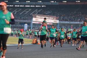 BIB: 50174, 50417, 1510
                            <button type="button" onclick="openModal(10570205)" class="btn btn-primary btn-sm float-right btn-popup" data-toggle="modal" data-target=".modal-high-quality">
                        <i class="fas fa-shopping-cart"></i> Add to Cart
                    </button>
                                            <button type="button" onclick="isThisMe(10570205, true)" class="btn btn-success btn-sm float-right btn-popup btn-isme hidden" data-toggle="tooltip" data-placement="bottom" title="นี่คือรูปของคุณใช่ไหม คลิกที่นี่เพื่อเอาเข้าอัลบั้ม">
                        <i class="fas fa-plus"></i> Add to album
                    </button>
                    <button type="button" onclick="isThisMe(10570205, false)" class="btn btn-warning btn-sm float-right btn-popup btn-isnotme hidden">
                        <i class="fas fa-ban"></i> Remove from album
                    </button>