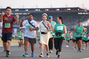 BIB: 51779, 50971, 5055, , 
                            <button type="button" onclick="openModal(10570017)" class="btn btn-primary btn-sm float-right btn-popup" data-toggle="modal" data-target=".modal-high-quality">
                        <i class="fas fa-shopping-cart"></i> Add to Cart
                    </button>
                                            <button type="button" onclick="isThisMe(10570017, true)" class="btn btn-success btn-sm float-right btn-popup btn-isme hidden" data-toggle="tooltip" data-placement="bottom" title="นี่คือรูปของคุณใช่ไหม คลิกที่นี่เพื่อเอาเข้าอัลบั้ม">
                        <i class="fas fa-plus"></i> Add to album
                    </button>
                    <button type="button" onclick="isThisMe(10570017, false)" class="btn btn-warning btn-sm float-right btn-popup btn-isnotme hidden">
                        <i class="fas fa-ban"></i> Remove from album
                    </button>