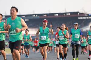 BIB: 0229, 5307, 52729, 50757
                            <button type="button" onclick="openModal(10571042)" class="btn btn-primary btn-sm float-right btn-popup" data-toggle="modal" data-target=".modal-high-quality">
                        <i class="fas fa-shopping-cart"></i> Add to Cart
                    </button>
                                            <button type="button" onclick="isThisMe(10571042, true)" class="btn btn-success btn-sm float-right btn-popup btn-isme hidden" data-toggle="tooltip" data-placement="bottom" title="นี่คือรูปของคุณใช่ไหม คลิกที่นี่เพื่อเอาเข้าอัลบั้ม">
                        <i class="fas fa-plus"></i> Add to album
                    </button>
                    <button type="button" onclick="isThisMe(10571042, false)" class="btn btn-warning btn-sm float-right btn-popup btn-isnotme hidden">
                        <i class="fas fa-ban"></i> Remove from album
                    </button>