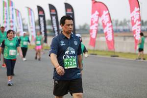 BIB: 71214
                            <button type="button" onclick="openModal(10570363)" class="btn btn-primary btn-sm float-right btn-popup" data-toggle="modal" data-target=".modal-high-quality">
                        <i class="fas fa-shopping-cart"></i> Add to Cart
                    </button>
                                            <button type="button" onclick="isThisMe(10570363, true)" class="btn btn-success btn-sm float-right btn-popup btn-isme hidden" data-toggle="tooltip" data-placement="bottom" title="นี่คือรูปของคุณใช่ไหม คลิกที่นี่เพื่อเอาเข้าอัลบั้ม">
                        <i class="fas fa-plus"></i> Add to album
                    </button>
                    <button type="button" onclick="isThisMe(10570363, false)" class="btn btn-warning btn-sm float-right btn-popup btn-isnotme hidden">
                        <i class="fas fa-ban"></i> Remove from album
                    </button>