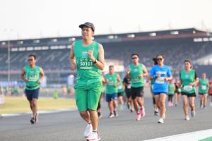 BIB: 50101
                            <button type="button" onclick="openModal(10570843)" class="btn btn-primary btn-sm float-right btn-popup" data-toggle="modal" data-target=".modal-high-quality">
                        <i class="fas fa-shopping-cart"></i> Add to Cart
                    </button>
                                            <button type="button" onclick="isThisMe(10570843, true)" class="btn btn-success btn-sm float-right btn-popup btn-isme hidden" data-toggle="tooltip" data-placement="bottom" title="นี่คือรูปของคุณใช่ไหม คลิกที่นี่เพื่อเอาเข้าอัลบั้ม">
                        <i class="fas fa-plus"></i> Add to album
                    </button>
                    <button type="button" onclick="isThisMe(10570843, false)" class="btn btn-warning btn-sm float-right btn-popup btn-isnotme hidden">
                        <i class="fas fa-ban"></i> Remove from album
                    </button>