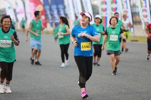 BIB: 1114, 53462, 53296
                            <button type="button" onclick="openModal(10571911)" class="btn btn-primary btn-sm float-right btn-popup" data-toggle="modal" data-target=".modal-high-quality">
                        <i class="fas fa-shopping-cart"></i> Add to Cart
                    </button>
                                            <button type="button" onclick="isThisMe(10571911, true)" class="btn btn-success btn-sm float-right btn-popup btn-isme hidden" data-toggle="tooltip" data-placement="bottom" title="นี่คือรูปของคุณใช่ไหม คลิกที่นี่เพื่อเอาเข้าอัลบั้ม">
                        <i class="fas fa-plus"></i> Add to album
                    </button>
                    <button type="button" onclick="isThisMe(10571911, false)" class="btn btn-warning btn-sm float-right btn-popup btn-isnotme hidden">
                        <i class="fas fa-ban"></i> Remove from album
                    </button>