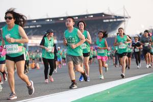 BIB: 51618, 50830, 970, 52243, 2262
                            <button type="button" onclick="openModal(10571071)" class="btn btn-primary btn-sm float-right btn-popup" data-toggle="modal" data-target=".modal-high-quality">
                        <i class="fas fa-shopping-cart"></i> Add to Cart
                    </button>
                                            <button type="button" onclick="isThisMe(10571071, true)" class="btn btn-success btn-sm float-right btn-popup btn-isme hidden" data-toggle="tooltip" data-placement="bottom" title="นี่คือรูปของคุณใช่ไหม คลิกที่นี่เพื่อเอาเข้าอัลบั้ม">
                        <i class="fas fa-plus"></i> Add to album
                    </button>
                    <button type="button" onclick="isThisMe(10571071, false)" class="btn btn-warning btn-sm float-right btn-popup btn-isnotme hidden">
                        <i class="fas fa-ban"></i> Remove from album
                    </button>