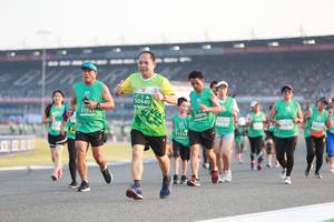 BIB: 50440, 51951, 50096, 53101, 2878, 1514
                            <button type="button" onclick="openModal(10570812)" class="btn btn-primary btn-sm float-right btn-popup" data-toggle="modal" data-target=".modal-high-quality">
                        <i class="fas fa-shopping-cart"></i> Add to Cart
                    </button>
                                            <button type="button" onclick="isThisMe(10570812, true)" class="btn btn-success btn-sm float-right btn-popup btn-isme hidden" data-toggle="tooltip" data-placement="bottom" title="นี่คือรูปของคุณใช่ไหม คลิกที่นี่เพื่อเอาเข้าอัลบั้ม">
                        <i class="fas fa-plus"></i> Add to album
                    </button>
                    <button type="button" onclick="isThisMe(10570812, false)" class="btn btn-warning btn-sm float-right btn-popup btn-isnotme hidden">
                        <i class="fas fa-ban"></i> Remove from album
                    </button>