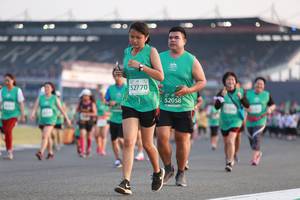 BIB: 52770, 52058, 
                            <button type="button" onclick="openModal(10570022)" class="btn btn-primary btn-sm float-right btn-popup" data-toggle="modal" data-target=".modal-high-quality">
                        <i class="fas fa-shopping-cart"></i> Add to Cart
                    </button>
                                            <button type="button" onclick="isThisMe(10570022, true)" class="btn btn-success btn-sm float-right btn-popup btn-isme hidden" data-toggle="tooltip" data-placement="bottom" title="นี่คือรูปของคุณใช่ไหม คลิกที่นี่เพื่อเอาเข้าอัลบั้ม">
                        <i class="fas fa-plus"></i> Add to album
                    </button>
                    <button type="button" onclick="isThisMe(10570022, false)" class="btn btn-warning btn-sm float-right btn-popup btn-isnotme hidden">
                        <i class="fas fa-ban"></i> Remove from album
                    </button>