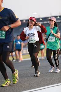 BIB: 017, 51004, 51157, 019
                            <button type="button" onclick="openModal(10571307)" class="btn btn-primary btn-sm float-right btn-popup" data-toggle="modal" data-target=".modal-high-quality">
                        <i class="fas fa-shopping-cart"></i> Add to Cart
                    </button>
                                            <button type="button" onclick="isThisMe(10571307, true)" class="btn btn-success btn-sm float-right btn-popup btn-isme hidden" data-toggle="tooltip" data-placement="bottom" title="นี่คือรูปของคุณใช่ไหม คลิกที่นี่เพื่อเอาเข้าอัลบั้ม">
                        <i class="fas fa-plus"></i> Add to album
                    </button>
                    <button type="button" onclick="isThisMe(10571307, false)" class="btn btn-warning btn-sm float-right btn-popup btn-isnotme hidden">
                        <i class="fas fa-ban"></i> Remove from album
                    </button>