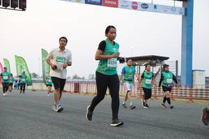 BIB: 83374, 50429
                            <button type="button" onclick="openModal(10571631)" class="btn btn-primary btn-sm float-right btn-popup" data-toggle="modal" data-target=".modal-high-quality">
                        <i class="fas fa-shopping-cart"></i> Add to Cart
                    </button>
                                            <button type="button" onclick="isThisMe(10571631, true)" class="btn btn-success btn-sm float-right btn-popup btn-isme hidden" data-toggle="tooltip" data-placement="bottom" title="นี่คือรูปของคุณใช่ไหม คลิกที่นี่เพื่อเอาเข้าอัลบั้ม">
                        <i class="fas fa-plus"></i> Add to album
                    </button>
                    <button type="button" onclick="isThisMe(10571631, false)" class="btn btn-warning btn-sm float-right btn-popup btn-isnotme hidden">
                        <i class="fas fa-ban"></i> Remove from album
                    </button>