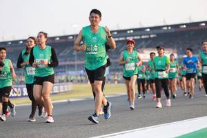 BIB: 50378, 52571, 5105, 061
                            <button type="button" onclick="openModal(10570996)" class="btn btn-primary btn-sm float-right btn-popup" data-toggle="modal" data-target=".modal-high-quality">
                        <i class="fas fa-shopping-cart"></i> Add to Cart
                    </button>
                                            <button type="button" onclick="isThisMe(10570996, true)" class="btn btn-success btn-sm float-right btn-popup btn-isme hidden" data-toggle="tooltip" data-placement="bottom" title="นี่คือรูปของคุณใช่ไหม คลิกที่นี่เพื่อเอาเข้าอัลบั้ม">
                        <i class="fas fa-plus"></i> Add to album
                    </button>
                    <button type="button" onclick="isThisMe(10570996, false)" class="btn btn-warning btn-sm float-right btn-popup btn-isnotme hidden">
                        <i class="fas fa-ban"></i> Remove from album
                    </button>