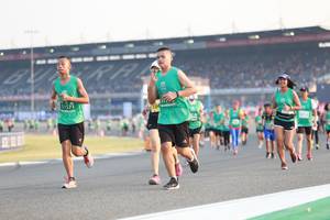 BIB: 1571, 534
                            <button type="button" onclick="openModal(10570779)" class="btn btn-primary btn-sm float-right btn-popup" data-toggle="modal" data-target=".modal-high-quality">
                        <i class="fas fa-shopping-cart"></i> Add to Cart
                    </button>
                                            <button type="button" onclick="isThisMe(10570779, true)" class="btn btn-success btn-sm float-right btn-popup btn-isme hidden" data-toggle="tooltip" data-placement="bottom" title="นี่คือรูปของคุณใช่ไหม คลิกที่นี่เพื่อเอาเข้าอัลบั้ม">
                        <i class="fas fa-plus"></i> Add to album
                    </button>
                    <button type="button" onclick="isThisMe(10570779, false)" class="btn btn-warning btn-sm float-right btn-popup btn-isnotme hidden">
                        <i class="fas fa-ban"></i> Remove from album
                    </button>