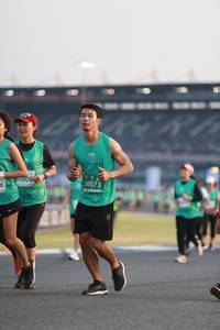 BIB: 0073, 0809
                            <button type="button" onclick="openModal(10571346)" class="btn btn-primary btn-sm float-right btn-popup" data-toggle="modal" data-target=".modal-high-quality">
                        <i class="fas fa-shopping-cart"></i> Add to Cart
                    </button>
                                            <button type="button" onclick="isThisMe(10571346, true)" class="btn btn-success btn-sm float-right btn-popup btn-isme hidden" data-toggle="tooltip" data-placement="bottom" title="นี่คือรูปของคุณใช่ไหม คลิกที่นี่เพื่อเอาเข้าอัลบั้ม">
                        <i class="fas fa-plus"></i> Add to album
                    </button>
                    <button type="button" onclick="isThisMe(10571346, false)" class="btn btn-warning btn-sm float-right btn-popup btn-isnotme hidden">
                        <i class="fas fa-ban"></i> Remove from album
                    </button>