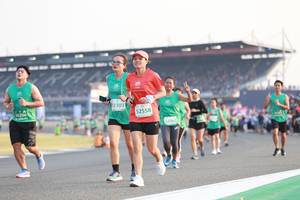 BIB: 1103, 50206, 52558, 32762
                            <button type="button" onclick="openModal(10570855)" class="btn btn-primary btn-sm float-right btn-popup" data-toggle="modal" data-target=".modal-high-quality">
                        <i class="fas fa-shopping-cart"></i> Add to Cart
                    </button>
                                            <button type="button" onclick="isThisMe(10570855, true)" class="btn btn-success btn-sm float-right btn-popup btn-isme hidden" data-toggle="tooltip" data-placement="bottom" title="นี่คือรูปของคุณใช่ไหม คลิกที่นี่เพื่อเอาเข้าอัลบั้ม">
                        <i class="fas fa-plus"></i> Add to album
                    </button>
                    <button type="button" onclick="isThisMe(10570855, false)" class="btn btn-warning btn-sm float-right btn-popup btn-isnotme hidden">
                        <i class="fas fa-ban"></i> Remove from album
                    </button>