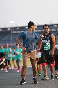 BIB: 512, 50071
                            <button type="button" onclick="openModal(10571388)" class="btn btn-primary btn-sm float-right btn-popup" data-toggle="modal" data-target=".modal-high-quality">
                        <i class="fas fa-shopping-cart"></i> Add to Cart
                    </button>
                                            <button type="button" onclick="isThisMe(10571388, true)" class="btn btn-success btn-sm float-right btn-popup btn-isme hidden" data-toggle="tooltip" data-placement="bottom" title="นี่คือรูปของคุณใช่ไหม คลิกที่นี่เพื่อเอาเข้าอัลบั้ม">
                        <i class="fas fa-plus"></i> Add to album
                    </button>
                    <button type="button" onclick="isThisMe(10571388, false)" class="btn btn-warning btn-sm float-right btn-popup btn-isnotme hidden">
                        <i class="fas fa-ban"></i> Remove from album
                    </button>