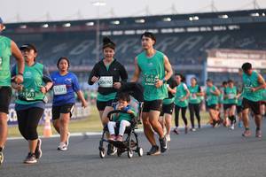 BIB: 5032, 50696, 1273, 1561
                            <button type="button" onclick="openModal(10569822)" class="btn btn-primary btn-sm float-right btn-popup" data-toggle="modal" data-target=".modal-high-quality">
                        <i class="fas fa-shopping-cart"></i> Add to Cart
                    </button>
                                            <button type="button" onclick="isThisMe(10569822, true)" class="btn btn-success btn-sm float-right btn-popup btn-isme hidden" data-toggle="tooltip" data-placement="bottom" title="นี่คือรูปของคุณใช่ไหม คลิกที่นี่เพื่อเอาเข้าอัลบั้ม">
                        <i class="fas fa-plus"></i> Add to album
                    </button>
                    <button type="button" onclick="isThisMe(10569822, false)" class="btn btn-warning btn-sm float-right btn-popup btn-isnotme hidden">
                        <i class="fas fa-ban"></i> Remove from album
                    </button>