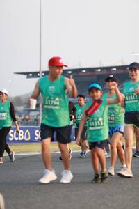 BIB: 51832, 1794, 2864, 5208, 830, 1513
                            <button type="button" onclick="openModal(10571372)" class="btn btn-primary btn-sm float-right btn-popup" data-toggle="modal" data-target=".modal-high-quality">
                        <i class="fas fa-shopping-cart"></i> Add to Cart
                    </button>
                                            <button type="button" onclick="isThisMe(10571372, true)" class="btn btn-success btn-sm float-right btn-popup btn-isme hidden" data-toggle="tooltip" data-placement="bottom" title="นี่คือรูปของคุณใช่ไหม คลิกที่นี่เพื่อเอาเข้าอัลบั้ม">
                        <i class="fas fa-plus"></i> Add to album
                    </button>
                    <button type="button" onclick="isThisMe(10571372, false)" class="btn btn-warning btn-sm float-right btn-popup btn-isnotme hidden">
                        <i class="fas fa-ban"></i> Remove from album
                    </button>