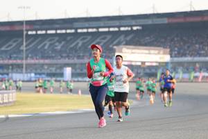 BIB: 52295, 52389
                            <button type="button" onclick="openModal(10559544)" class="btn btn-primary btn-sm float-right btn-popup" data-toggle="modal" data-target=".modal-high-quality">
                        <i class="fas fa-shopping-cart"></i> Add to Cart
                    </button>
                                            <button type="button" onclick="isThisMe(10559544, true)" class="btn btn-success btn-sm float-right btn-popup btn-isme hidden" data-toggle="tooltip" data-placement="bottom" title="นี่คือรูปของคุณใช่ไหม คลิกที่นี่เพื่อเอาเข้าอัลบั้ม">
                        <i class="fas fa-plus"></i> Add to album
                    </button>
                    <button type="button" onclick="isThisMe(10559544, false)" class="btn btn-warning btn-sm float-right btn-popup btn-isnotme hidden">
                        <i class="fas fa-ban"></i> Remove from album
                    </button>