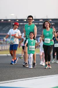 BIB: 517, 50682, 5241, 2248
                            <button type="button" onclick="openModal(10570161)" class="btn btn-primary btn-sm float-right btn-popup" data-toggle="modal" data-target=".modal-high-quality">
                        <i class="fas fa-shopping-cart"></i> Add to Cart
                    </button>
                                            <button type="button" onclick="isThisMe(10570161, true)" class="btn btn-success btn-sm float-right btn-popup btn-isme hidden" data-toggle="tooltip" data-placement="bottom" title="นี่คือรูปของคุณใช่ไหม คลิกที่นี่เพื่อเอาเข้าอัลบั้ม">
                        <i class="fas fa-plus"></i> Add to album
                    </button>
                    <button type="button" onclick="isThisMe(10570161, false)" class="btn btn-warning btn-sm float-right btn-popup btn-isnotme hidden">
                        <i class="fas fa-ban"></i> Remove from album
                    </button>