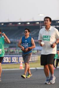 BIB: 50429, 41386
                            <button type="button" onclick="openModal(10569877)" class="btn btn-primary btn-sm float-right btn-popup" data-toggle="modal" data-target=".modal-high-quality">
                        <i class="fas fa-shopping-cart"></i> Add to Cart
                    </button>
                                            <button type="button" onclick="isThisMe(10569877, true)" class="btn btn-success btn-sm float-right btn-popup btn-isme hidden" data-toggle="tooltip" data-placement="bottom" title="นี่คือรูปของคุณใช่ไหม คลิกที่นี่เพื่อเอาเข้าอัลบั้ม">
                        <i class="fas fa-plus"></i> Add to album
                    </button>
                    <button type="button" onclick="isThisMe(10569877, false)" class="btn btn-warning btn-sm float-right btn-popup btn-isnotme hidden">
                        <i class="fas fa-ban"></i> Remove from album
                    </button>