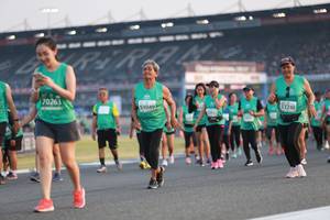 BIB: 53248, 70263, 1049, 2512
                            <button type="button" onclick="openModal(10570058)" class="btn btn-primary btn-sm float-right btn-popup" data-toggle="modal" data-target=".modal-high-quality">
                        <i class="fas fa-shopping-cart"></i> Add to Cart
                    </button>
                                            <button type="button" onclick="isThisMe(10570058, true)" class="btn btn-success btn-sm float-right btn-popup btn-isme hidden" data-toggle="tooltip" data-placement="bottom" title="นี่คือรูปของคุณใช่ไหม คลิกที่นี่เพื่อเอาเข้าอัลบั้ม">
                        <i class="fas fa-plus"></i> Add to album
                    </button>
                    <button type="button" onclick="isThisMe(10570058, false)" class="btn btn-warning btn-sm float-right btn-popup btn-isnotme hidden">
                        <i class="fas fa-ban"></i> Remove from album
                    </button>