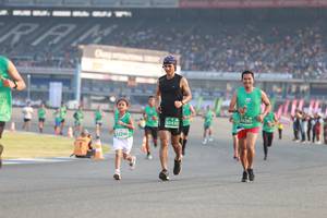 BIB: 970285, 50430, 52246
                            <button type="button" onclick="openModal(10557125)" class="btn btn-primary btn-sm float-right btn-popup" data-toggle="modal" data-target=".modal-high-quality">
                        <i class="fas fa-shopping-cart"></i> Add to Cart
                    </button>
                                            <button type="button" onclick="isThisMe(10557125, true)" class="btn btn-success btn-sm float-right btn-popup btn-isme hidden" data-toggle="tooltip" data-placement="bottom" title="นี่คือรูปของคุณใช่ไหม คลิกที่นี่เพื่อเอาเข้าอัลบั้ม">
                        <i class="fas fa-plus"></i> Add to album
                    </button>
                    <button type="button" onclick="isThisMe(10557125, false)" class="btn btn-warning btn-sm float-right btn-popup btn-isnotme hidden">
                        <i class="fas fa-ban"></i> Remove from album
                    </button>