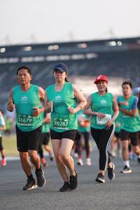 BIB: 0591, 1679, 70287
                            <button type="button" onclick="openModal(10569785)" class="btn btn-primary btn-sm float-right btn-popup" data-toggle="modal" data-target=".modal-high-quality">
                        <i class="fas fa-shopping-cart"></i> Add to Cart
                    </button>
                                            <button type="button" onclick="isThisMe(10569785, true)" class="btn btn-success btn-sm float-right btn-popup btn-isme hidden" data-toggle="tooltip" data-placement="bottom" title="นี่คือรูปของคุณใช่ไหม คลิกที่นี่เพื่อเอาเข้าอัลบั้ม">
                        <i class="fas fa-plus"></i> Add to album
                    </button>
                    <button type="button" onclick="isThisMe(10569785, false)" class="btn btn-warning btn-sm float-right btn-popup btn-isnotme hidden">
                        <i class="fas fa-ban"></i> Remove from album
                    </button>