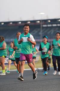 BIB: 50301, 1224, 50204
                            <button type="button" onclick="openModal(10569906)" class="btn btn-primary btn-sm float-right btn-popup" data-toggle="modal" data-target=".modal-high-quality">
                        <i class="fas fa-shopping-cart"></i> Add to Cart
                    </button>
                                            <button type="button" onclick="isThisMe(10569906, true)" class="btn btn-success btn-sm float-right btn-popup btn-isme hidden" data-toggle="tooltip" data-placement="bottom" title="นี่คือรูปของคุณใช่ไหม คลิกที่นี่เพื่อเอาเข้าอัลบั้ม">
                        <i class="fas fa-plus"></i> Add to album
                    </button>
                    <button type="button" onclick="isThisMe(10569906, false)" class="btn btn-warning btn-sm float-right btn-popup btn-isnotme hidden">
                        <i class="fas fa-ban"></i> Remove from album
                    </button>