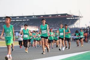 BIB: 51576, 2618, 50701, 50578
                            <button type="button" onclick="openModal(10570982)" class="btn btn-primary btn-sm float-right btn-popup" data-toggle="modal" data-target=".modal-high-quality">
                        <i class="fas fa-shopping-cart"></i> Add to Cart
                    </button>
                                            <button type="button" onclick="isThisMe(10570982, true)" class="btn btn-success btn-sm float-right btn-popup btn-isme hidden" data-toggle="tooltip" data-placement="bottom" title="นี่คือรูปของคุณใช่ไหม คลิกที่นี่เพื่อเอาเข้าอัลบั้ม">
                        <i class="fas fa-plus"></i> Add to album
                    </button>
                    <button type="button" onclick="isThisMe(10570982, false)" class="btn btn-warning btn-sm float-right btn-popup btn-isnotme hidden">
                        <i class="fas fa-ban"></i> Remove from album
                    </button>