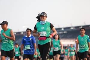 BIB: 2834, 51905, 52065, 50211
                            <button type="button" onclick="openModal(10571262)" class="btn btn-primary btn-sm float-right btn-popup" data-toggle="modal" data-target=".modal-high-quality">
                        <i class="fas fa-shopping-cart"></i> Add to Cart
                    </button>
                                            <button type="button" onclick="isThisMe(10571262, true)" class="btn btn-success btn-sm float-right btn-popup btn-isme hidden" data-toggle="tooltip" data-placement="bottom" title="นี่คือรูปของคุณใช่ไหม คลิกที่นี่เพื่อเอาเข้าอัลบั้ม">
                        <i class="fas fa-plus"></i> Add to album
                    </button>
                    <button type="button" onclick="isThisMe(10571262, false)" class="btn btn-warning btn-sm float-right btn-popup btn-isnotme hidden">
                        <i class="fas fa-ban"></i> Remove from album
                    </button>