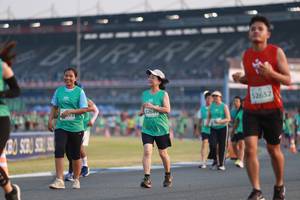 BIB: 52652, 52649
                            <button type="button" onclick="openModal(10569958)" class="btn btn-primary btn-sm float-right btn-popup" data-toggle="modal" data-target=".modal-high-quality">
                        <i class="fas fa-shopping-cart"></i> Add to Cart
                    </button>
                                            <button type="button" onclick="isThisMe(10569958, true)" class="btn btn-success btn-sm float-right btn-popup btn-isme hidden" data-toggle="tooltip" data-placement="bottom" title="นี่คือรูปของคุณใช่ไหม คลิกที่นี่เพื่อเอาเข้าอัลบั้ม">
                        <i class="fas fa-plus"></i> Add to album
                    </button>
                    <button type="button" onclick="isThisMe(10569958, false)" class="btn btn-warning btn-sm float-right btn-popup btn-isnotme hidden">
                        <i class="fas fa-ban"></i> Remove from album
                    </button>