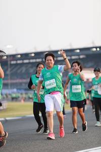 BIB: 80857, 52801
                            <button type="button" onclick="openModal(10571517)" class="btn btn-primary btn-sm float-right btn-popup" data-toggle="modal" data-target=".modal-high-quality">
                        <i class="fas fa-shopping-cart"></i> Add to Cart
                    </button>
                                            <button type="button" onclick="isThisMe(10571517, true)" class="btn btn-success btn-sm float-right btn-popup btn-isme hidden" data-toggle="tooltip" data-placement="bottom" title="นี่คือรูปของคุณใช่ไหม คลิกที่นี่เพื่อเอาเข้าอัลบั้ม">
                        <i class="fas fa-plus"></i> Add to album
                    </button>
                    <button type="button" onclick="isThisMe(10571517, false)" class="btn btn-warning btn-sm float-right btn-popup btn-isnotme hidden">
                        <i class="fas fa-ban"></i> Remove from album
                    </button>