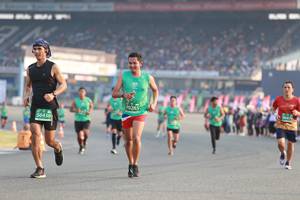 BIB: 70285, 50476, 50430
                            <button type="button" onclick="openModal(10557292)" class="btn btn-primary btn-sm float-right btn-popup" data-toggle="modal" data-target=".modal-high-quality">
                        <i class="fas fa-shopping-cart"></i> Add to Cart
                    </button>
                                            <button type="button" onclick="isThisMe(10557292, true)" class="btn btn-success btn-sm float-right btn-popup btn-isme hidden" data-toggle="tooltip" data-placement="bottom" title="นี่คือรูปของคุณใช่ไหม คลิกที่นี่เพื่อเอาเข้าอัลบั้ม">
                        <i class="fas fa-plus"></i> Add to album
                    </button>
                    <button type="button" onclick="isThisMe(10557292, false)" class="btn btn-warning btn-sm float-right btn-popup btn-isnotme hidden">
                        <i class="fas fa-ban"></i> Remove from album
                    </button>