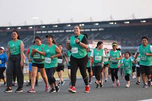 BIB: 3417, 51347, 53418, 50362, 50921, 51142, 50995, 50049
                            <button type="button" onclick="openModal(10570139)" class="btn btn-primary btn-sm float-right btn-popup" data-toggle="modal" data-target=".modal-high-quality">
                        <i class="fas fa-shopping-cart"></i> Add to Cart
                    </button>
                                            <button type="button" onclick="isThisMe(10570139, true)" class="btn btn-success btn-sm float-right btn-popup btn-isme hidden" data-toggle="tooltip" data-placement="bottom" title="นี่คือรูปของคุณใช่ไหม คลิกที่นี่เพื่อเอาเข้าอัลบั้ม">
                        <i class="fas fa-plus"></i> Add to album
                    </button>
                    <button type="button" onclick="isThisMe(10570139, false)" class="btn btn-warning btn-sm float-right btn-popup btn-isnotme hidden">
                        <i class="fas fa-ban"></i> Remove from album
                    </button>