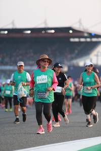 BIB: 53301, 1346
                            <button type="button" onclick="openModal(10571588)" class="btn btn-primary btn-sm float-right btn-popup" data-toggle="modal" data-target=".modal-high-quality">
                        <i class="fas fa-shopping-cart"></i> Add to Cart
                    </button>
                                            <button type="button" onclick="isThisMe(10571588, true)" class="btn btn-success btn-sm float-right btn-popup btn-isme hidden" data-toggle="tooltip" data-placement="bottom" title="นี่คือรูปของคุณใช่ไหม คลิกที่นี่เพื่อเอาเข้าอัลบั้ม">
                        <i class="fas fa-plus"></i> Add to album
                    </button>
                    <button type="button" onclick="isThisMe(10571588, false)" class="btn btn-warning btn-sm float-right btn-popup btn-isnotme hidden">
                        <i class="fas fa-ban"></i> Remove from album
                    </button>