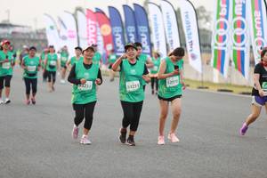 BIB: 52970, 53237, 53211
                            <button type="button" onclick="openModal(10571833)" class="btn btn-primary btn-sm float-right btn-popup" data-toggle="modal" data-target=".modal-high-quality">
                        <i class="fas fa-shopping-cart"></i> Add to Cart
                    </button>
                                            <button type="button" onclick="isThisMe(10571833, true)" class="btn btn-success btn-sm float-right btn-popup btn-isme hidden" data-toggle="tooltip" data-placement="bottom" title="นี่คือรูปของคุณใช่ไหม คลิกที่นี่เพื่อเอาเข้าอัลบั้ม">
                        <i class="fas fa-plus"></i> Add to album
                    </button>
                    <button type="button" onclick="isThisMe(10571833, false)" class="btn btn-warning btn-sm float-right btn-popup btn-isnotme hidden">
                        <i class="fas fa-ban"></i> Remove from album
                    </button>