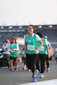 BIB: 52490, 350
                            <button type="button" onclick="openModal(10571456)" class="btn btn-primary btn-sm float-right btn-popup" data-toggle="modal" data-target=".modal-high-quality">
                        <i class="fas fa-shopping-cart"></i> Add to Cart
                    </button>
                                            <button type="button" onclick="isThisMe(10571456, true)" class="btn btn-success btn-sm float-right btn-popup btn-isme hidden" data-toggle="tooltip" data-placement="bottom" title="นี่คือรูปของคุณใช่ไหม คลิกที่นี่เพื่อเอาเข้าอัลบั้ม">
                        <i class="fas fa-plus"></i> Add to album
                    </button>
                    <button type="button" onclick="isThisMe(10571456, false)" class="btn btn-warning btn-sm float-right btn-popup btn-isnotme hidden">
                        <i class="fas fa-ban"></i> Remove from album
                    </button>