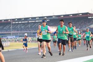 BIB: 1572, 50775, 50068
                            <button type="button" onclick="openModal(10570887)" class="btn btn-primary btn-sm float-right btn-popup" data-toggle="modal" data-target=".modal-high-quality">
                        <i class="fas fa-shopping-cart"></i> Add to Cart
                    </button>
                                            <button type="button" onclick="isThisMe(10570887, true)" class="btn btn-success btn-sm float-right btn-popup btn-isme hidden" data-toggle="tooltip" data-placement="bottom" title="นี่คือรูปของคุณใช่ไหม คลิกที่นี่เพื่อเอาเข้าอัลบั้ม">
                        <i class="fas fa-plus"></i> Add to album
                    </button>
                    <button type="button" onclick="isThisMe(10570887, false)" class="btn btn-warning btn-sm float-right btn-popup btn-isnotme hidden">
                        <i class="fas fa-ban"></i> Remove from album
                    </button>