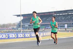 BIB: 51560, 51658
                            <button type="button" onclick="openModal(10557371)" class="btn btn-primary btn-sm float-right btn-popup" data-toggle="modal" data-target=".modal-high-quality">
                        <i class="fas fa-shopping-cart"></i> Add to Cart
                    </button>
                                            <button type="button" onclick="isThisMe(10557371, true)" class="btn btn-success btn-sm float-right btn-popup btn-isme hidden" data-toggle="tooltip" data-placement="bottom" title="นี่คือรูปของคุณใช่ไหม คลิกที่นี่เพื่อเอาเข้าอัลบั้ม">
                        <i class="fas fa-plus"></i> Add to album
                    </button>
                    <button type="button" onclick="isThisMe(10557371, false)" class="btn btn-warning btn-sm float-right btn-popup btn-isnotme hidden">
                        <i class="fas fa-ban"></i> Remove from album
                    </button>