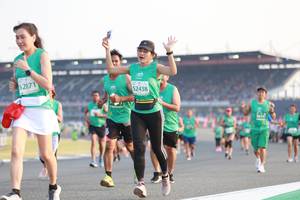 BIB: 52871, 52438
                            <button type="button" onclick="openModal(10570839)" class="btn btn-primary btn-sm float-right btn-popup" data-toggle="modal" data-target=".modal-high-quality">
                        <i class="fas fa-shopping-cart"></i> Add to Cart
                    </button>
                                            <button type="button" onclick="isThisMe(10570839, true)" class="btn btn-success btn-sm float-right btn-popup btn-isme hidden" data-toggle="tooltip" data-placement="bottom" title="นี่คือรูปของคุณใช่ไหม คลิกที่นี่เพื่อเอาเข้าอัลบั้ม">
                        <i class="fas fa-plus"></i> Add to album
                    </button>
                    <button type="button" onclick="isThisMe(10570839, false)" class="btn btn-warning btn-sm float-right btn-popup btn-isnotme hidden">
                        <i class="fas fa-ban"></i> Remove from album
                    </button>