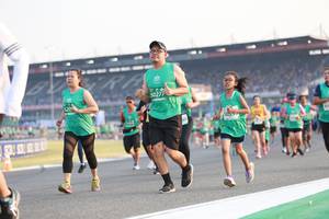 BIB: 50277, 520, 
                            <button type="button" onclick="openModal(10570878)" class="btn btn-primary btn-sm float-right btn-popup" data-toggle="modal" data-target=".modal-high-quality">
                        <i class="fas fa-shopping-cart"></i> Add to Cart
                    </button>
                                            <button type="button" onclick="isThisMe(10570878, true)" class="btn btn-success btn-sm float-right btn-popup btn-isme hidden" data-toggle="tooltip" data-placement="bottom" title="นี่คือรูปของคุณใช่ไหม คลิกที่นี่เพื่อเอาเข้าอัลบั้ม">
                        <i class="fas fa-plus"></i> Add to album
                    </button>
                    <button type="button" onclick="isThisMe(10570878, false)" class="btn btn-warning btn-sm float-right btn-popup btn-isnotme hidden">
                        <i class="fas fa-ban"></i> Remove from album
                    </button>