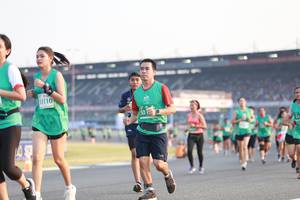 BIB: 3110
                            <button type="button" onclick="openModal(10570827)" class="btn btn-primary btn-sm float-right btn-popup" data-toggle="modal" data-target=".modal-high-quality">
                        <i class="fas fa-shopping-cart"></i> Add to Cart
                    </button>
                                            <button type="button" onclick="isThisMe(10570827, true)" class="btn btn-success btn-sm float-right btn-popup btn-isme hidden" data-toggle="tooltip" data-placement="bottom" title="นี่คือรูปของคุณใช่ไหม คลิกที่นี่เพื่อเอาเข้าอัลบั้ม">
                        <i class="fas fa-plus"></i> Add to album
                    </button>
                    <button type="button" onclick="isThisMe(10570827, false)" class="btn btn-warning btn-sm float-right btn-popup btn-isnotme hidden">
                        <i class="fas fa-ban"></i> Remove from album
                    </button>